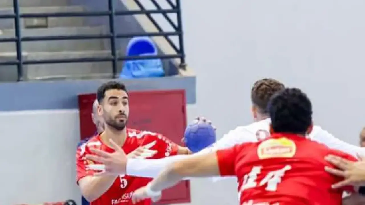 الزمالك يوقف سلسلة انتصارات الأهلي في قمة دوري المحترفين لكرة اليد